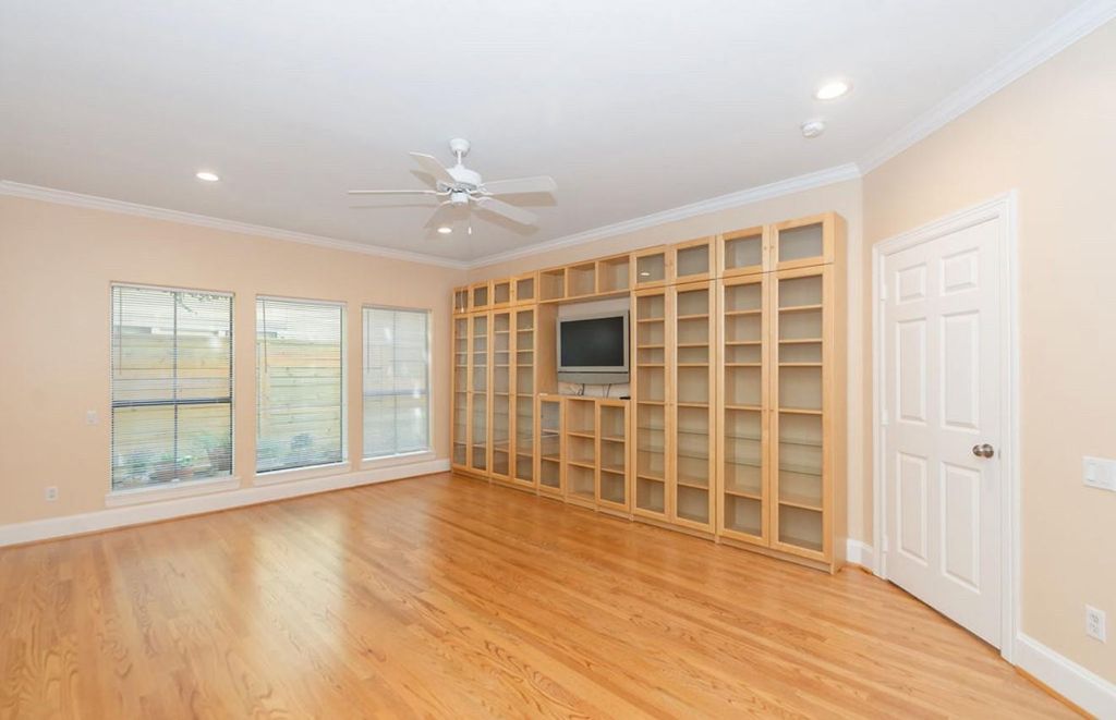 Photo of 3515 Yupon Street, Houston, TX 77006 (MLS # 47015647)