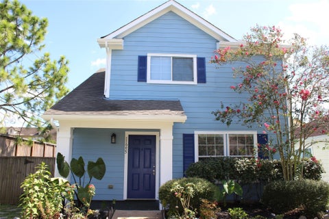Photo of 11955 Chanteloup Drive, Houston, TX 77047 (MLS # 62363033)