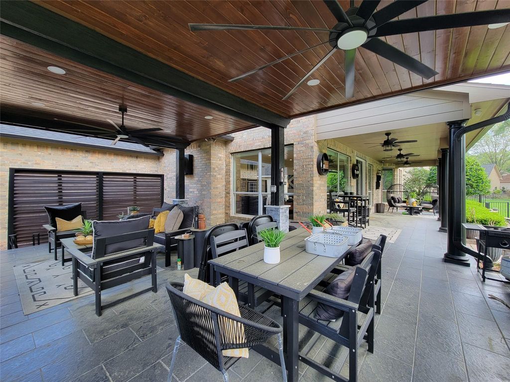 Photo of 20711 Tamarron Drive, Humble, TX 77346 (MLS # 16280852)