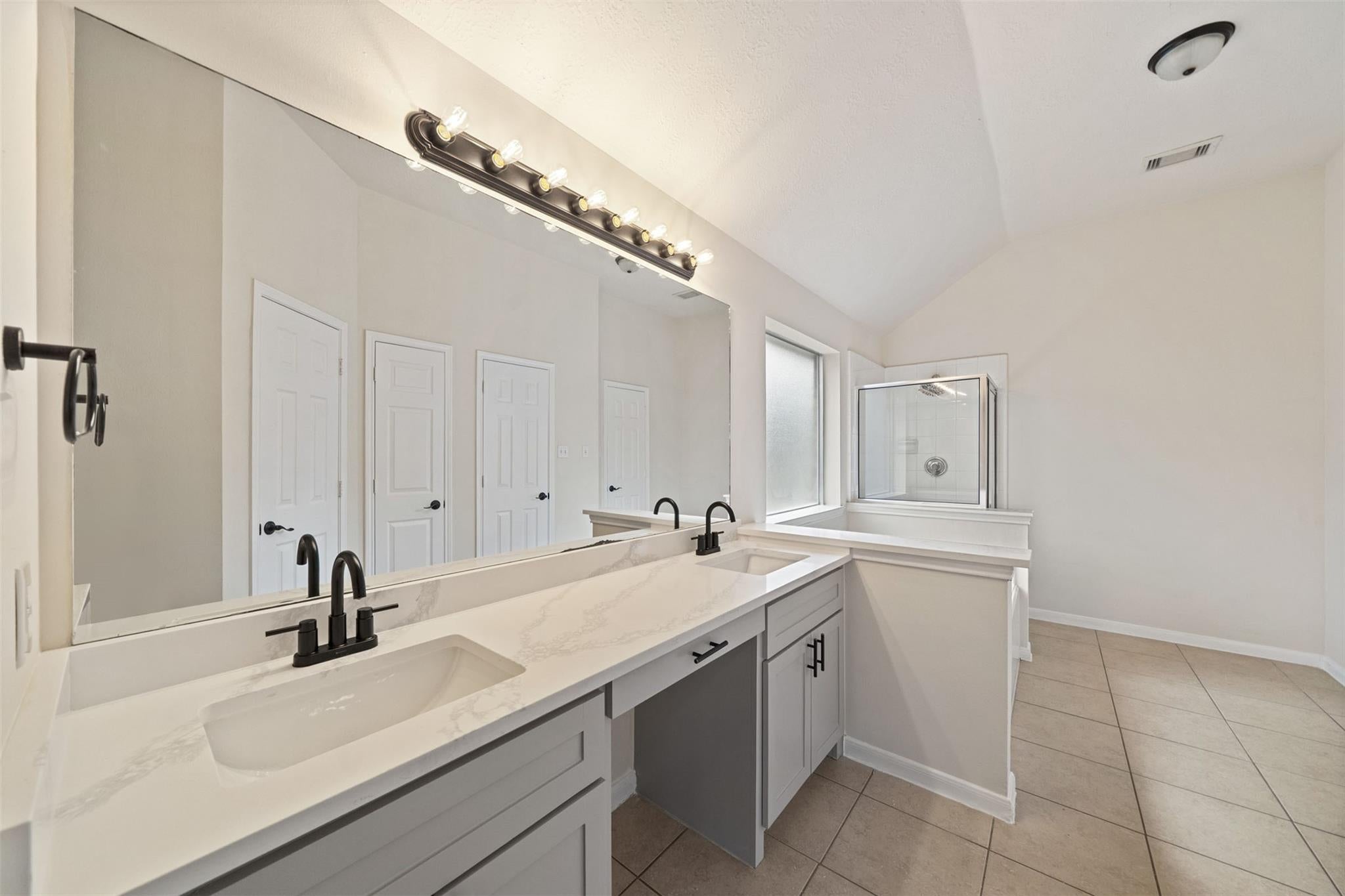 10902 Trail Ridge Drive