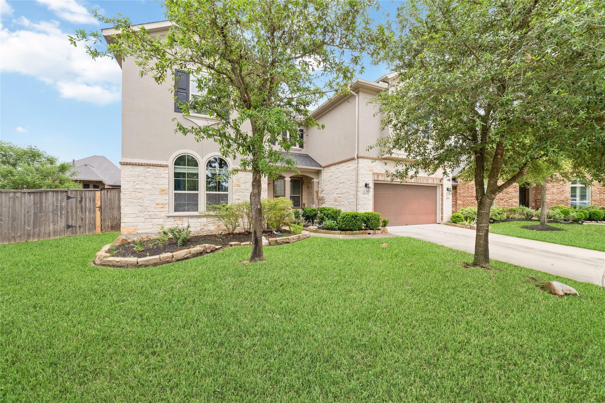 15202 Foxwood Arbor Lane