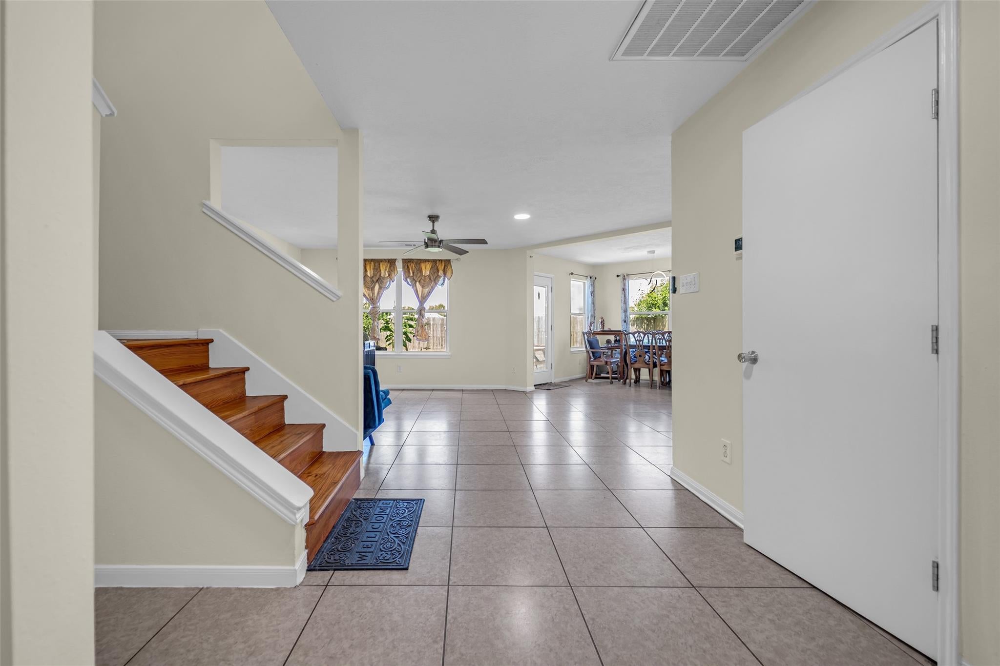 5531 Dapplewood Lane