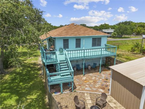 Photo of 1617 Avenue J, Dickinson, TX 77539 (MLS # 3688539)