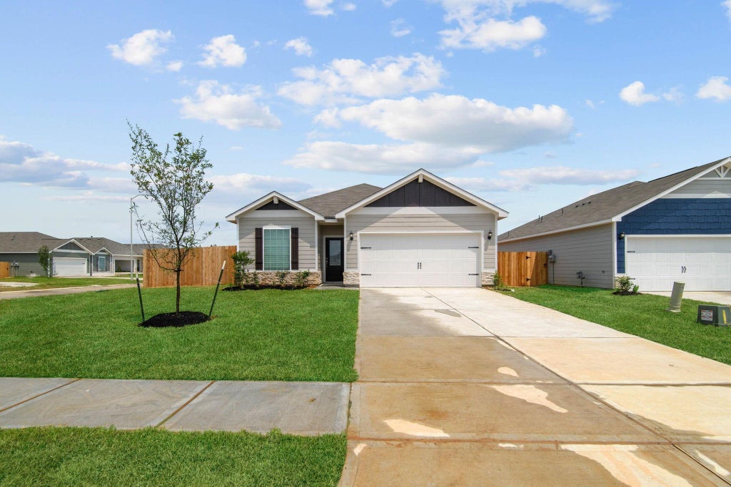Photo of 701 Jasmine Ridge Lane, Waller, TX 77484 (MLS # 39010730)