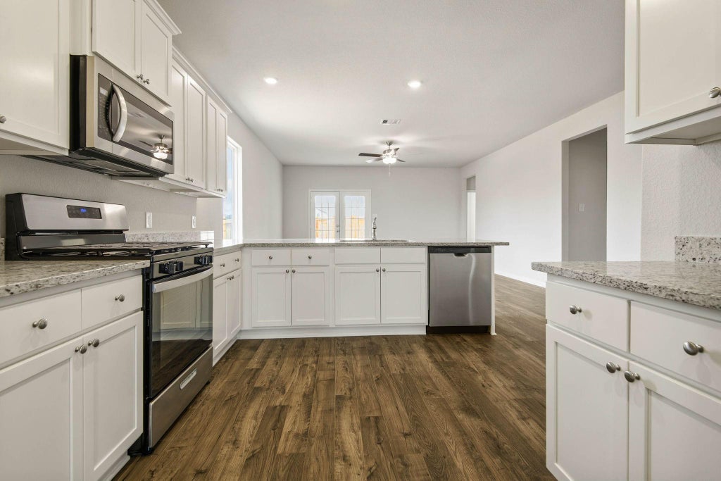 Photo of 701 Jasmine Ridge Lane, Waller, TX 77484 (MLS # 39010730)