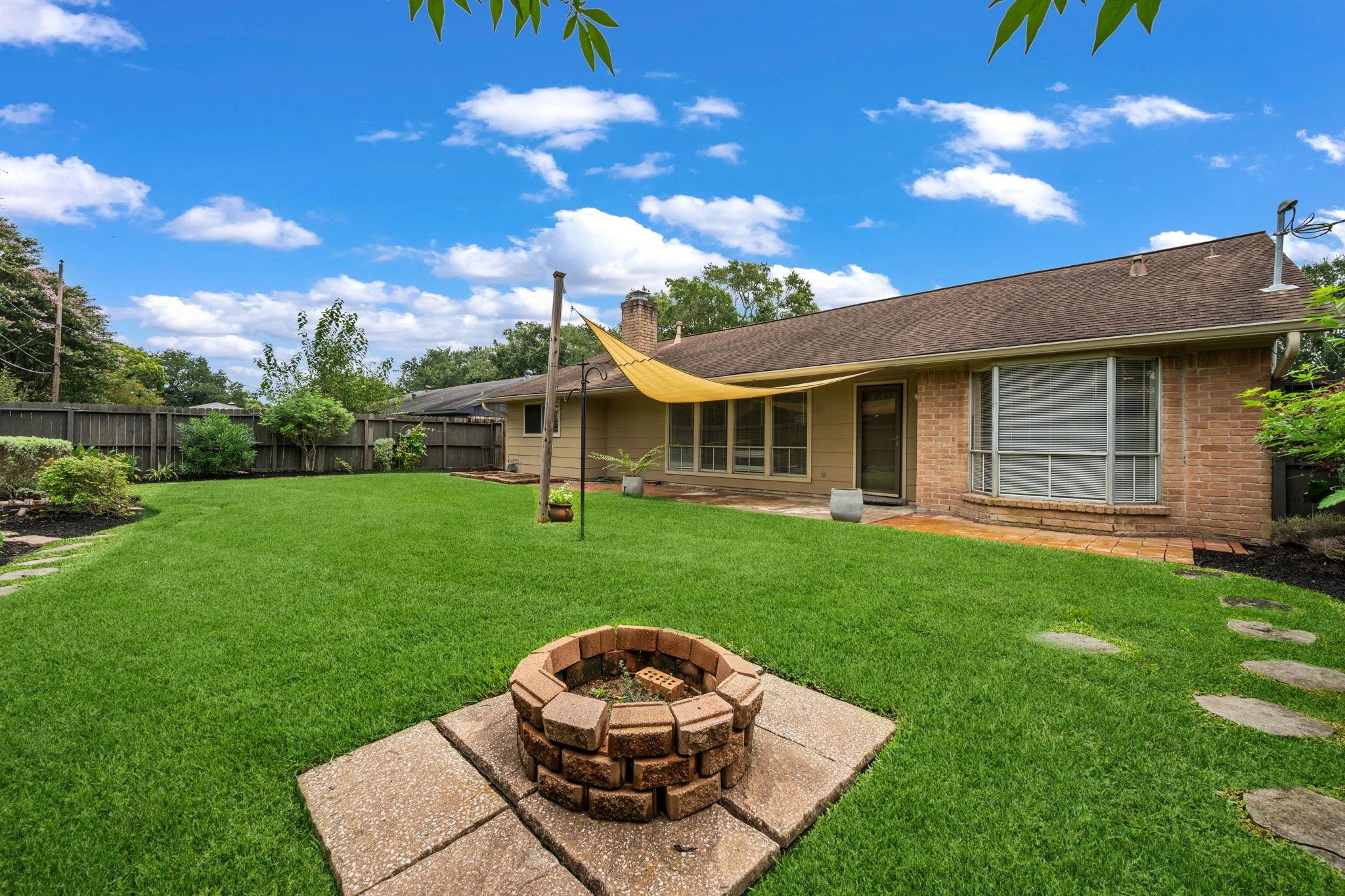 1307 Creek Hollow Drive