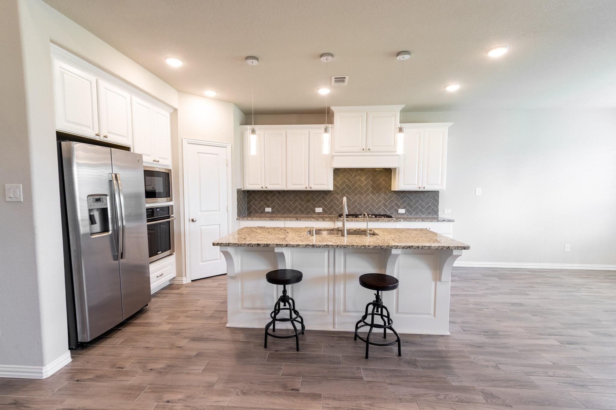 2831 Maple Oak Lane