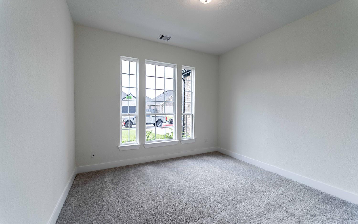 707 Western Holly