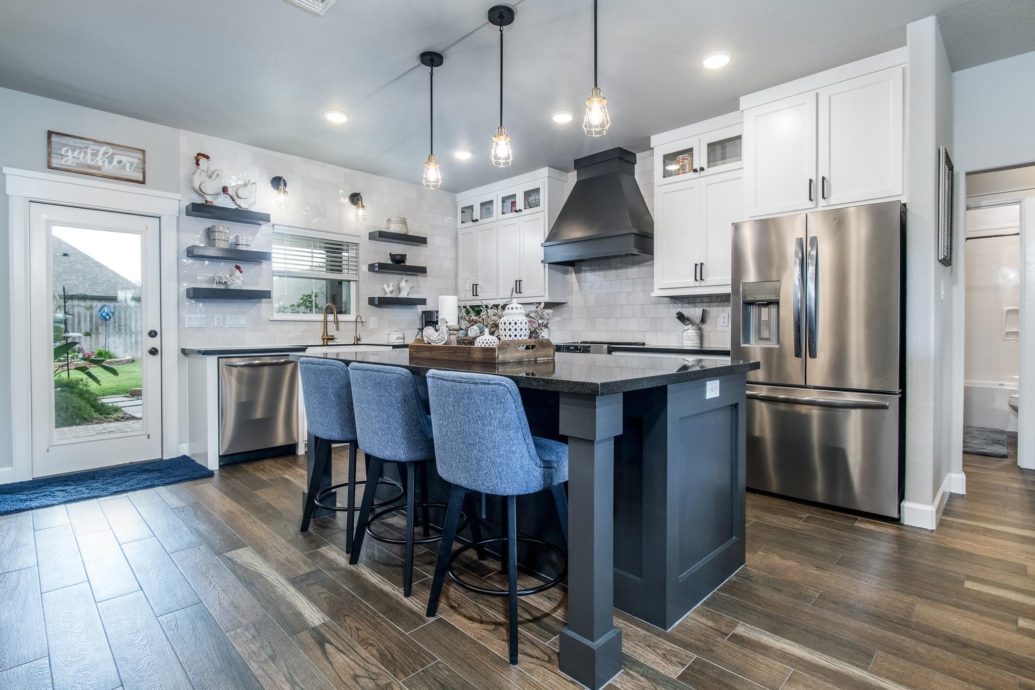 1 Greystone Court