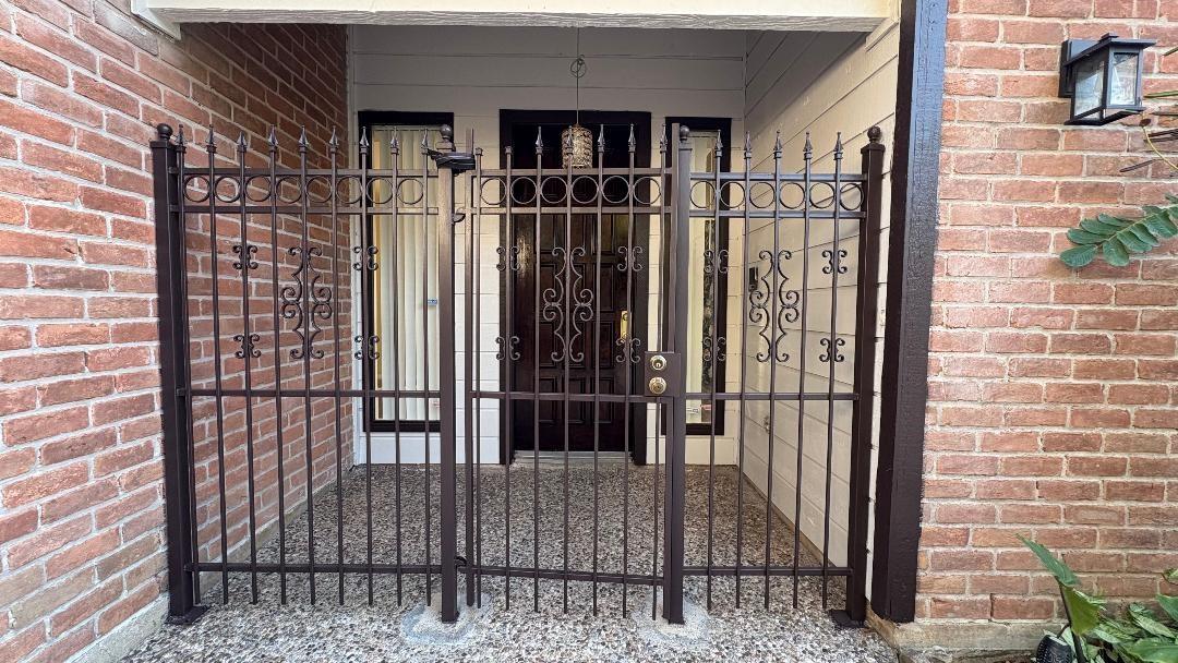 11423 Wickersham Lane