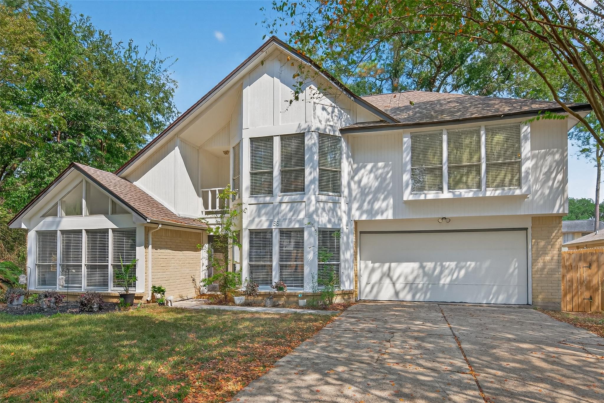56 N Morningwood Court