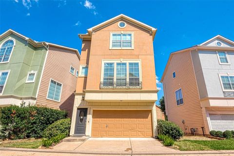 Photo of 3302 Clearview Circle, Houston, TX 77025 (MLS # 7633136)