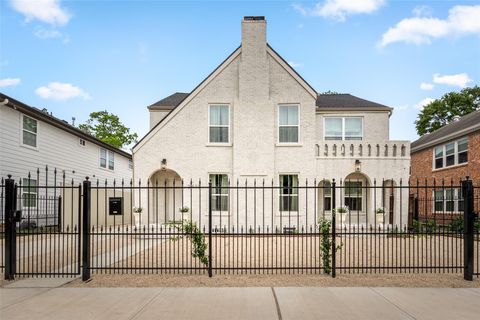 Photo of 2413 Isabella Street, Houston, TX 77004 (MLS # 45405447)