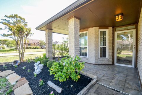 Photo of 703 Laurel Grove Lane, Pearland, TX 77584 (MLS # 26902014)