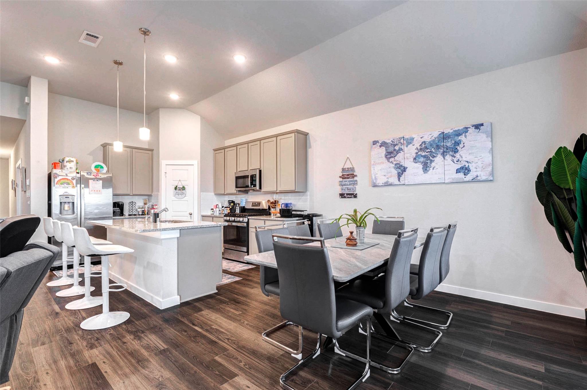 8634 Jetty Glen Drive