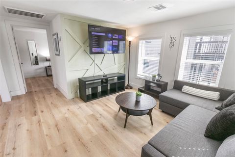 Tiny photo for 2820 Blodgett Street #3, Houston, TX 77004 (MLS # 39967127)