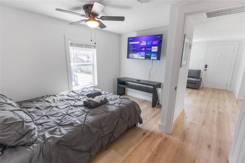 Tiny photo for 2820 Blodgett Street #3, Houston, TX 77004 (MLS # 39967127)