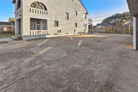 Tiny photo for 2820 Blodgett Street #3, Houston, TX 77004 (MLS # 39967127)