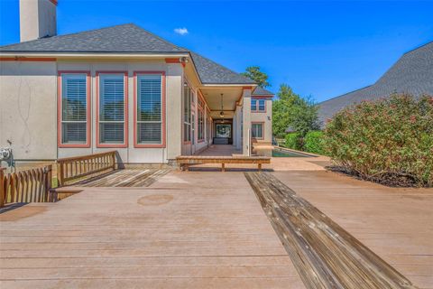 Tiny photo for 70 Creekwood Drive, Montgomery, TX 77356 (MLS # 47500637)