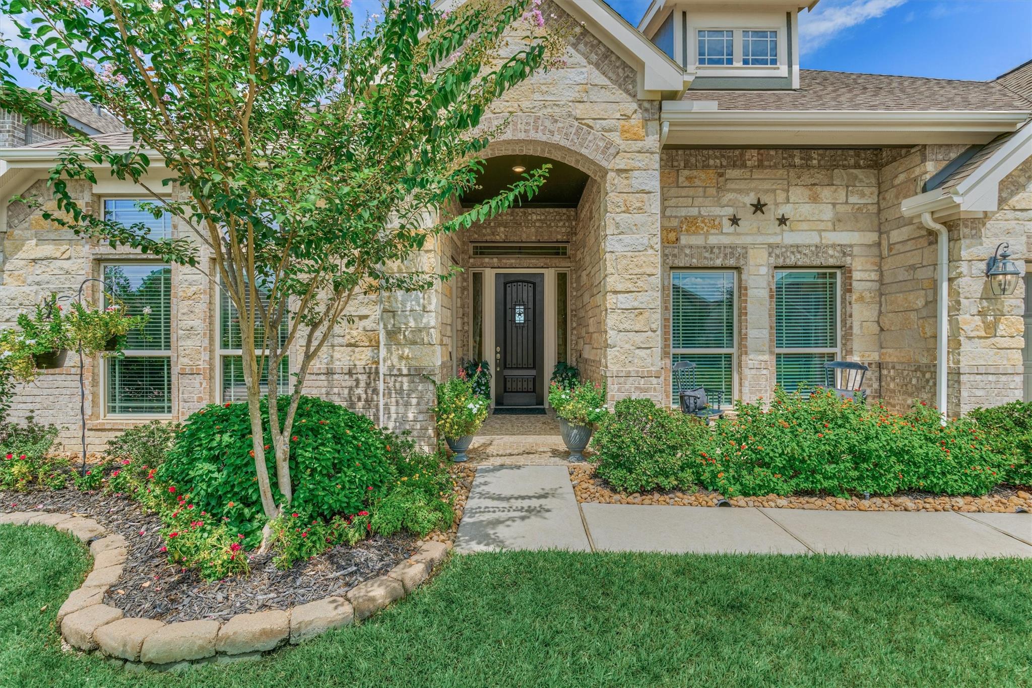 15414 Wildpoint Drive