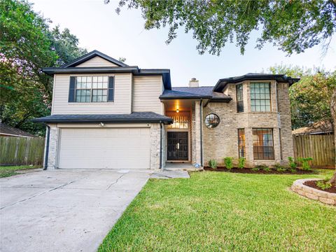 Photo of 16307 Mulberry Run Court, Sugar Land, TX 77498 (MLS # 23838370)