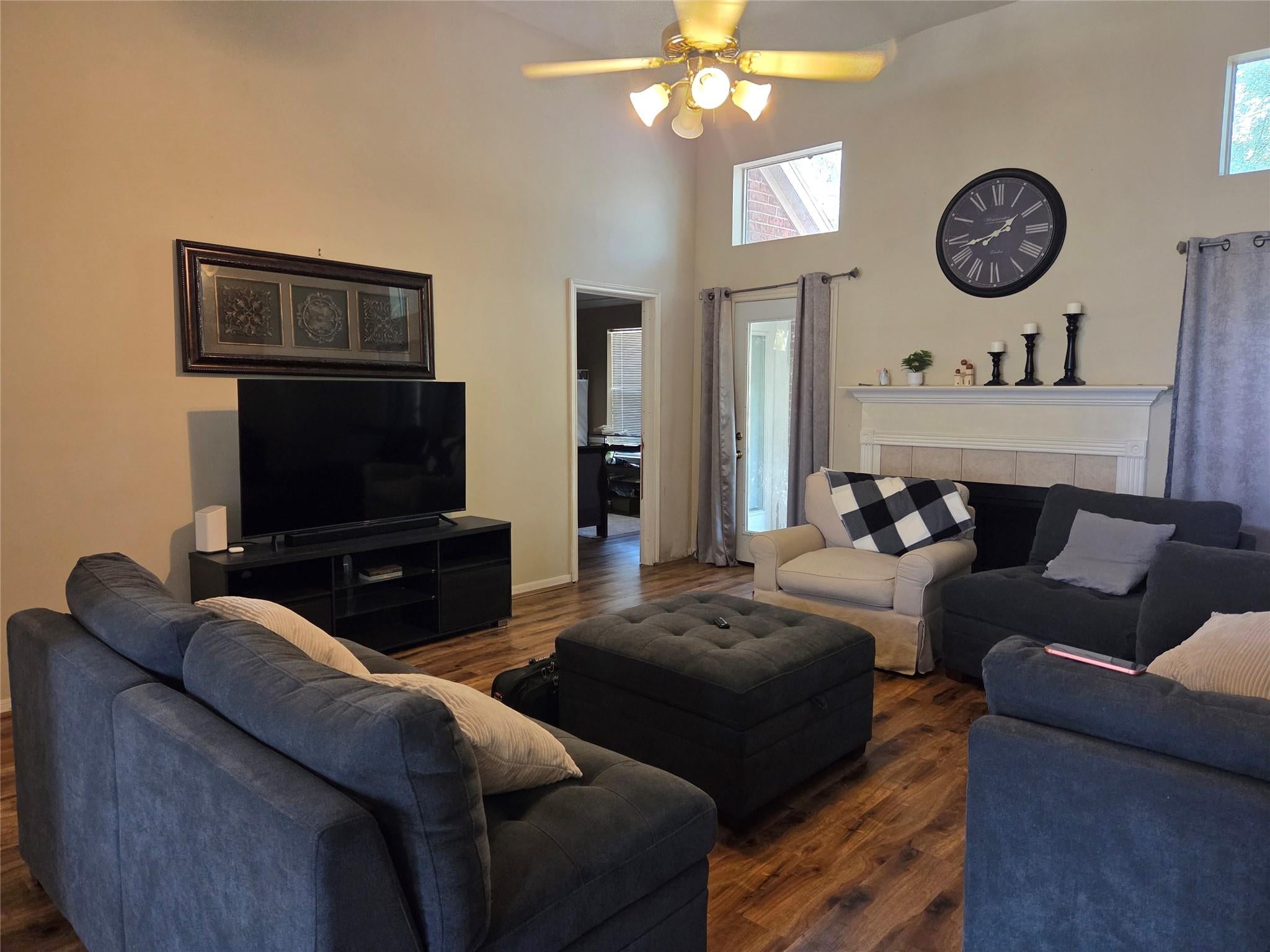 3627 Timothy Lane