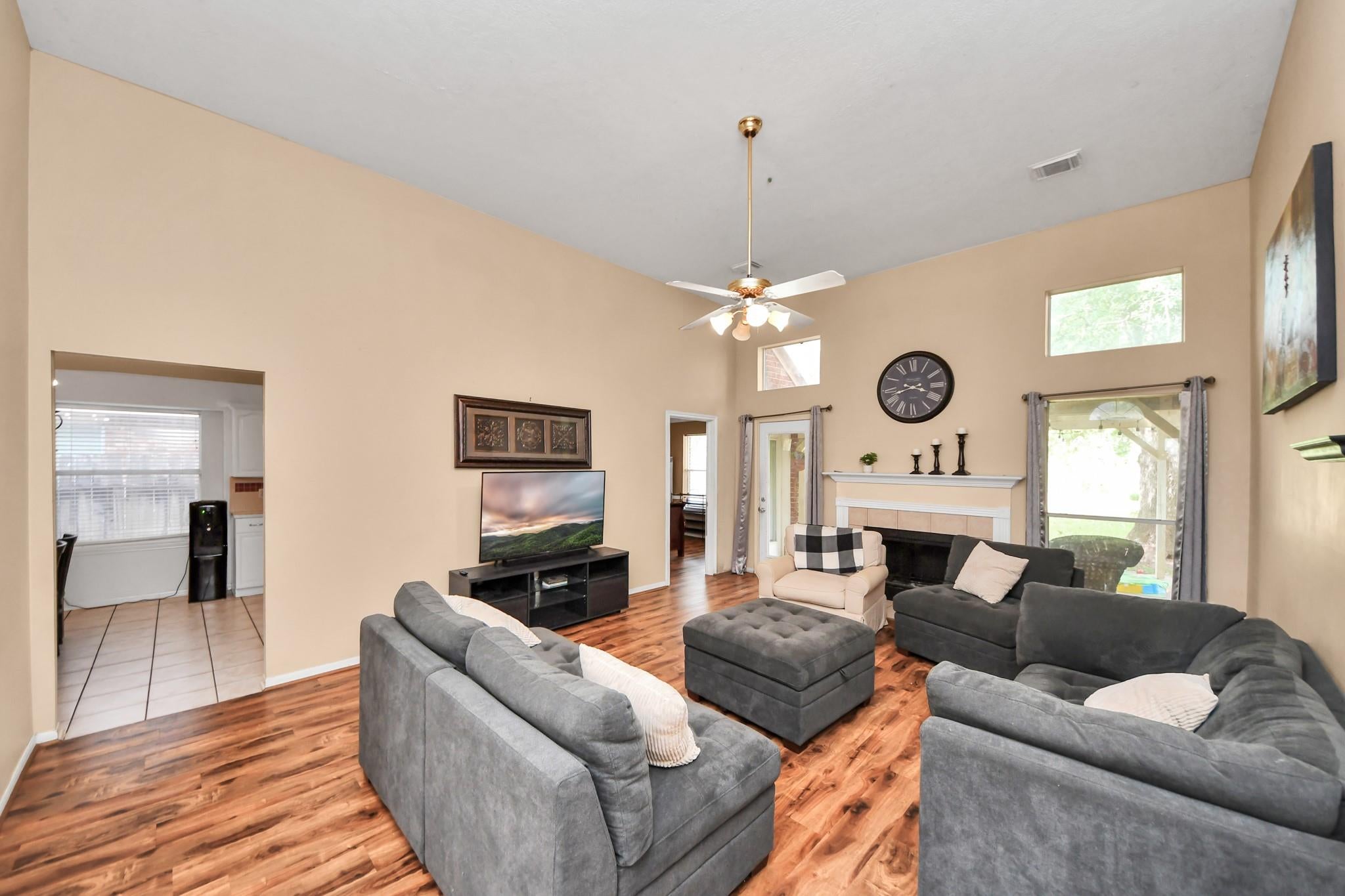 3627 Timothy Lane