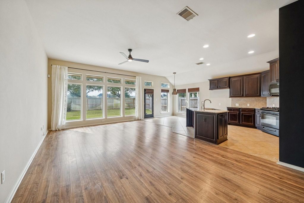 Photo of 13014 Barkley Bend Lane, Houston, TX 77044 (MLS # 36662686)