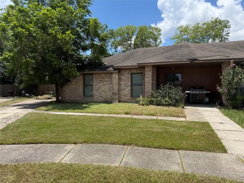 Photo of 2211 Spring Dusk Lane, Spring, TX 77373 (MLS # 30760812)