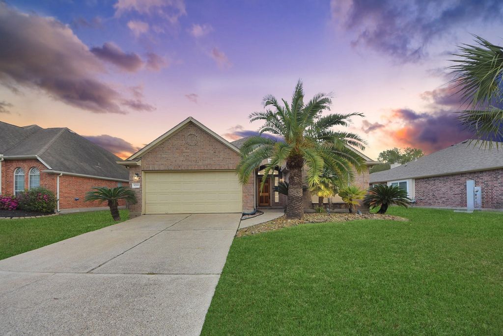 Photo of 8719 Sailing Drive, Humble, TX 77346 (MLS # 85942759)