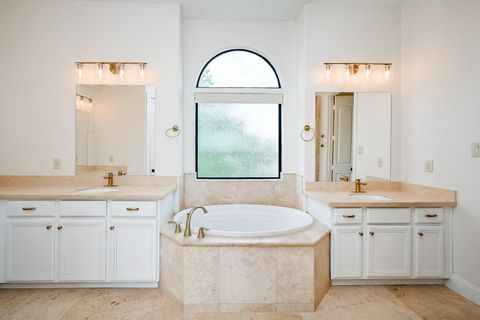 Tiny photo for 1825 W 24th Street, Houston, TX 77008 (MLS # 67251937)