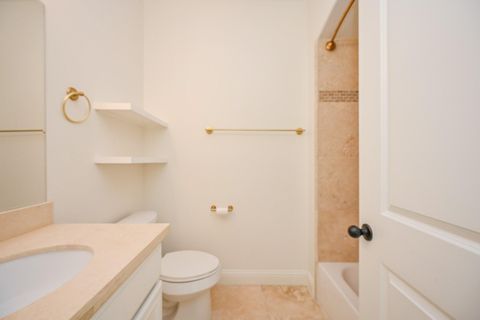 Tiny photo for 1825 W 24th Street, Houston, TX 77008 (MLS # 67251937)