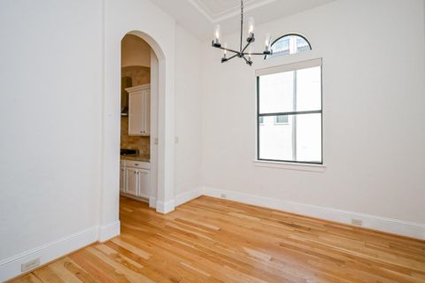 Tiny photo for 1825 W 24th Street, Houston, TX 77008 (MLS # 67251937)