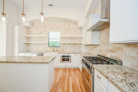 Tiny photo for 1825 W 24th Street, Houston, TX 77008 (MLS # 67251937)