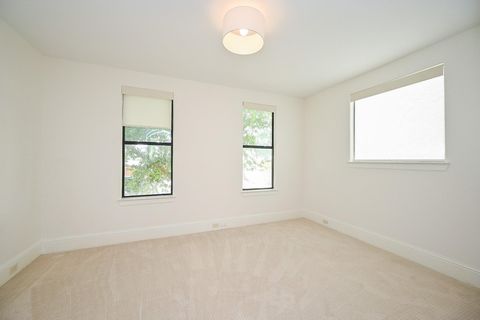 Tiny photo for 1825 W 24th Street, Houston, TX 77008 (MLS # 67251937)