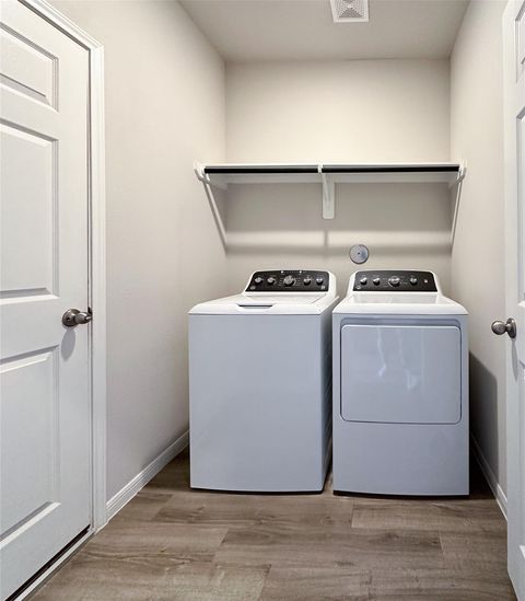 Tiny photo for 27079 Badger Way Way E, Magnolia, TX 77354 (MLS # 13309279)