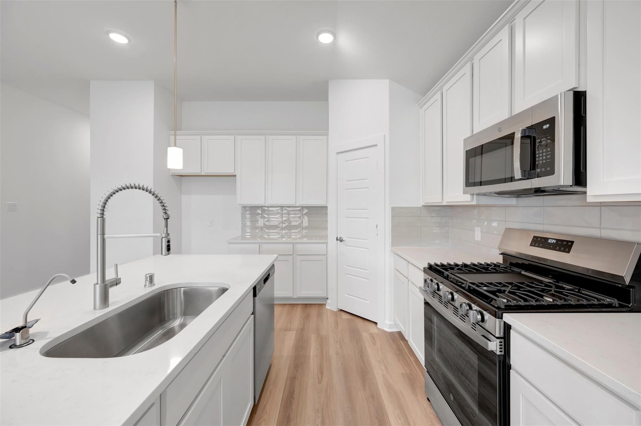 32131 Morning Luster Court