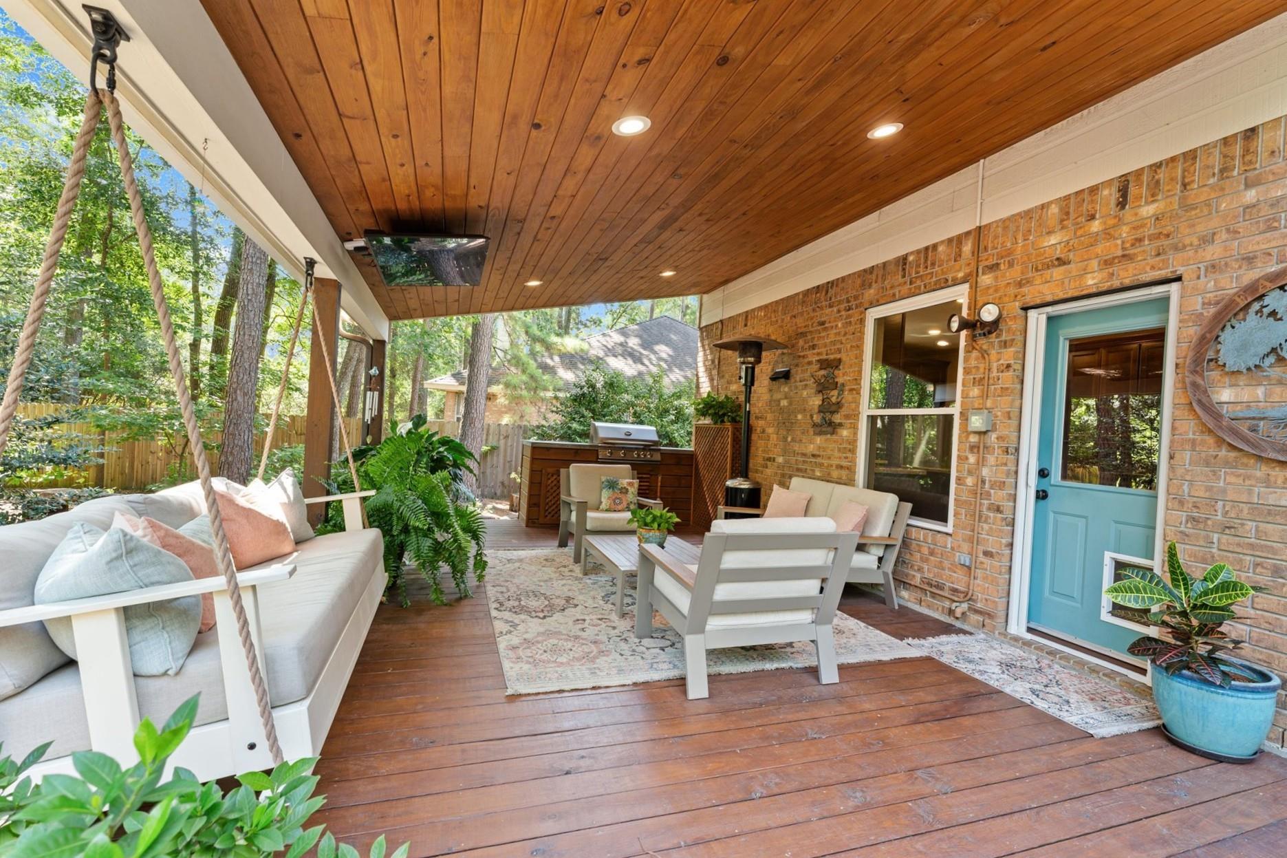 50 N Hollylaurel Circle