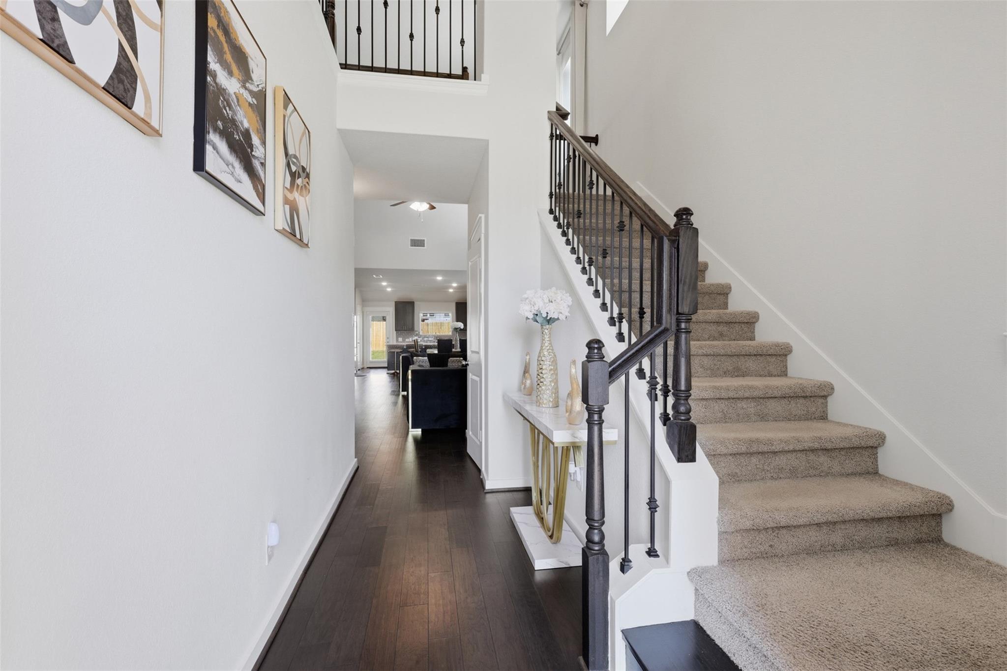 7415 Casuna Lane