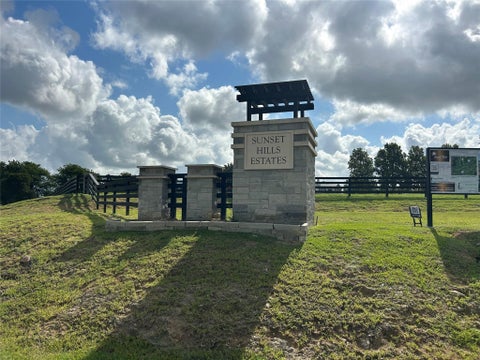 Vacant Land For Sale - 10549 Sunny Meadow Drive<br/> Chappell Hill, TX 77426