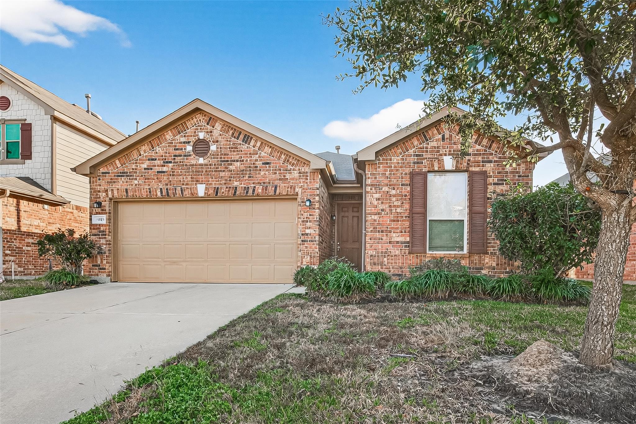 21015 Blackstone Villa Lane