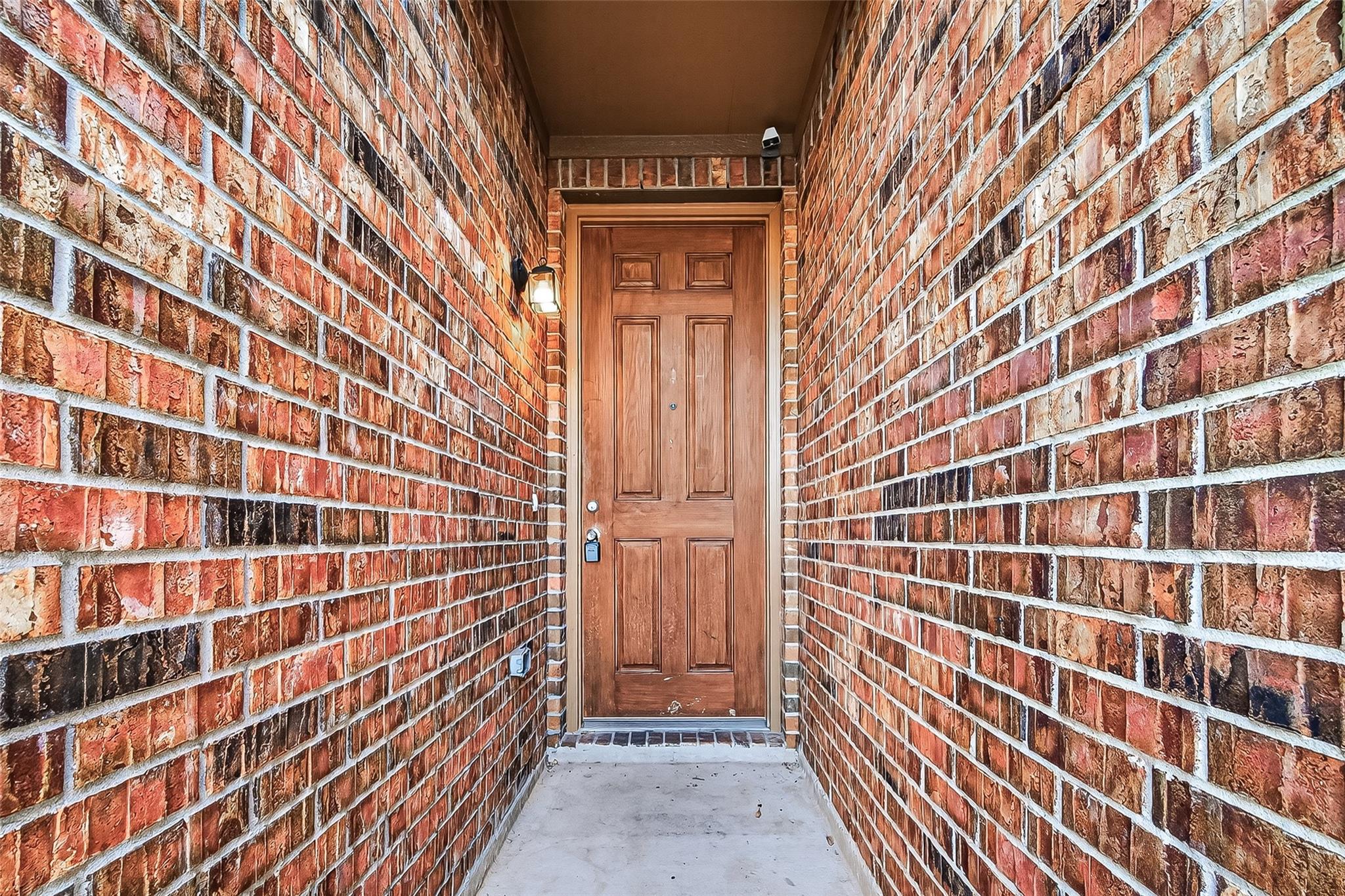 21015 Blackstone Villa Lane