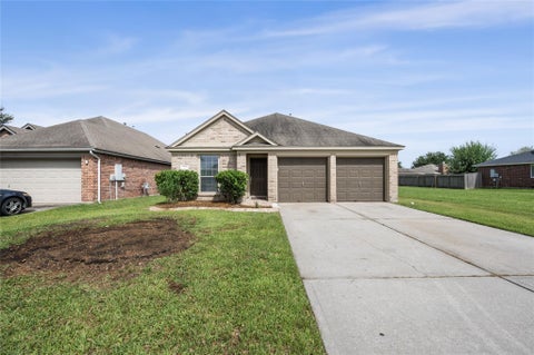 Photo of 13134 Arden Ridge Lane, Houston, TX 77014 (MLS # 96652513)