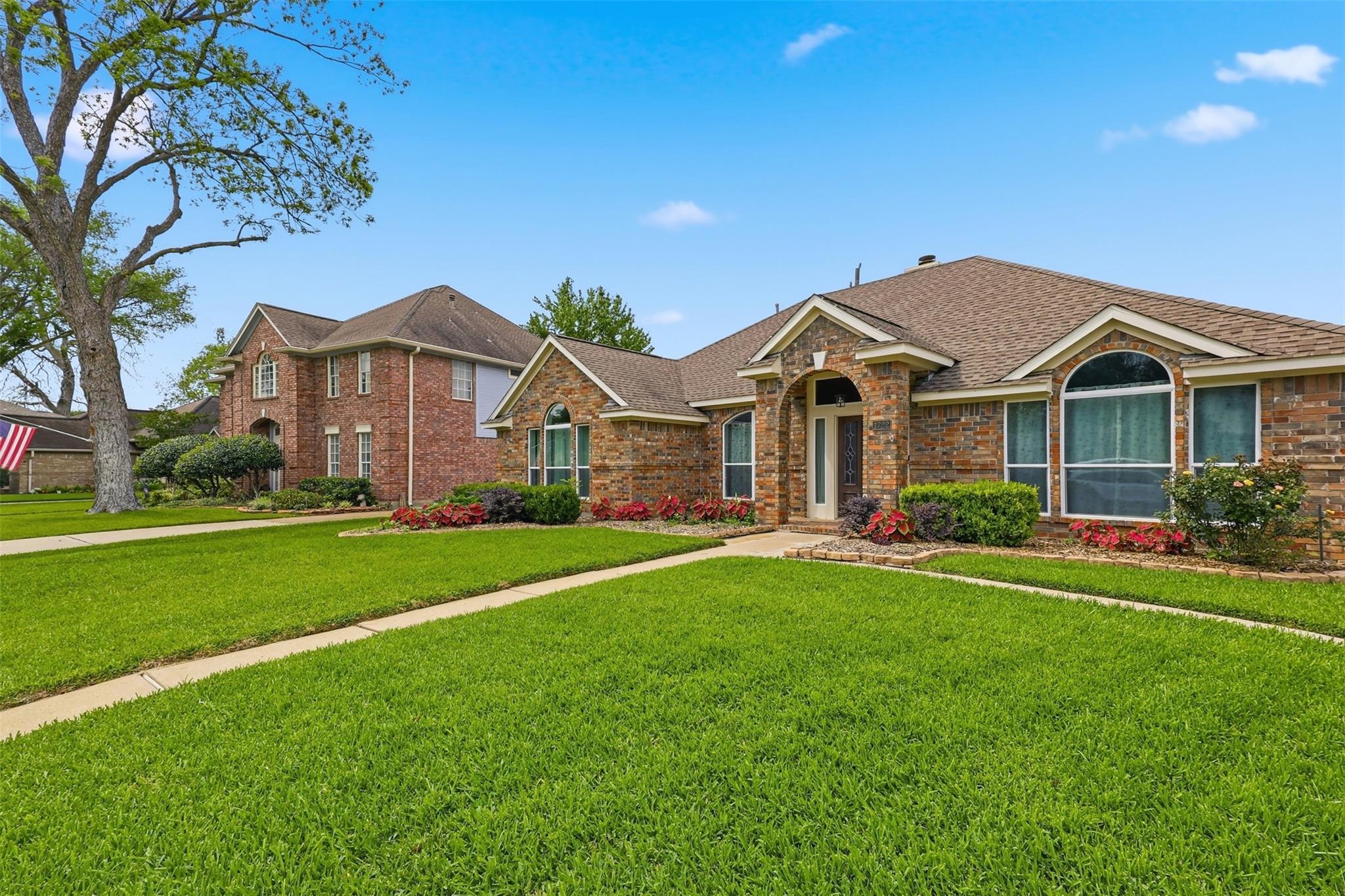 1722 Pecan Crossing Drive