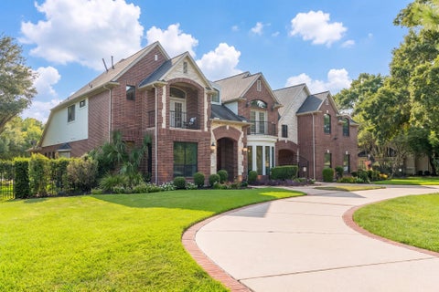 Photo of 59 Florham Park Drive, Spring, TX 77379 (MLS # 17207814)
