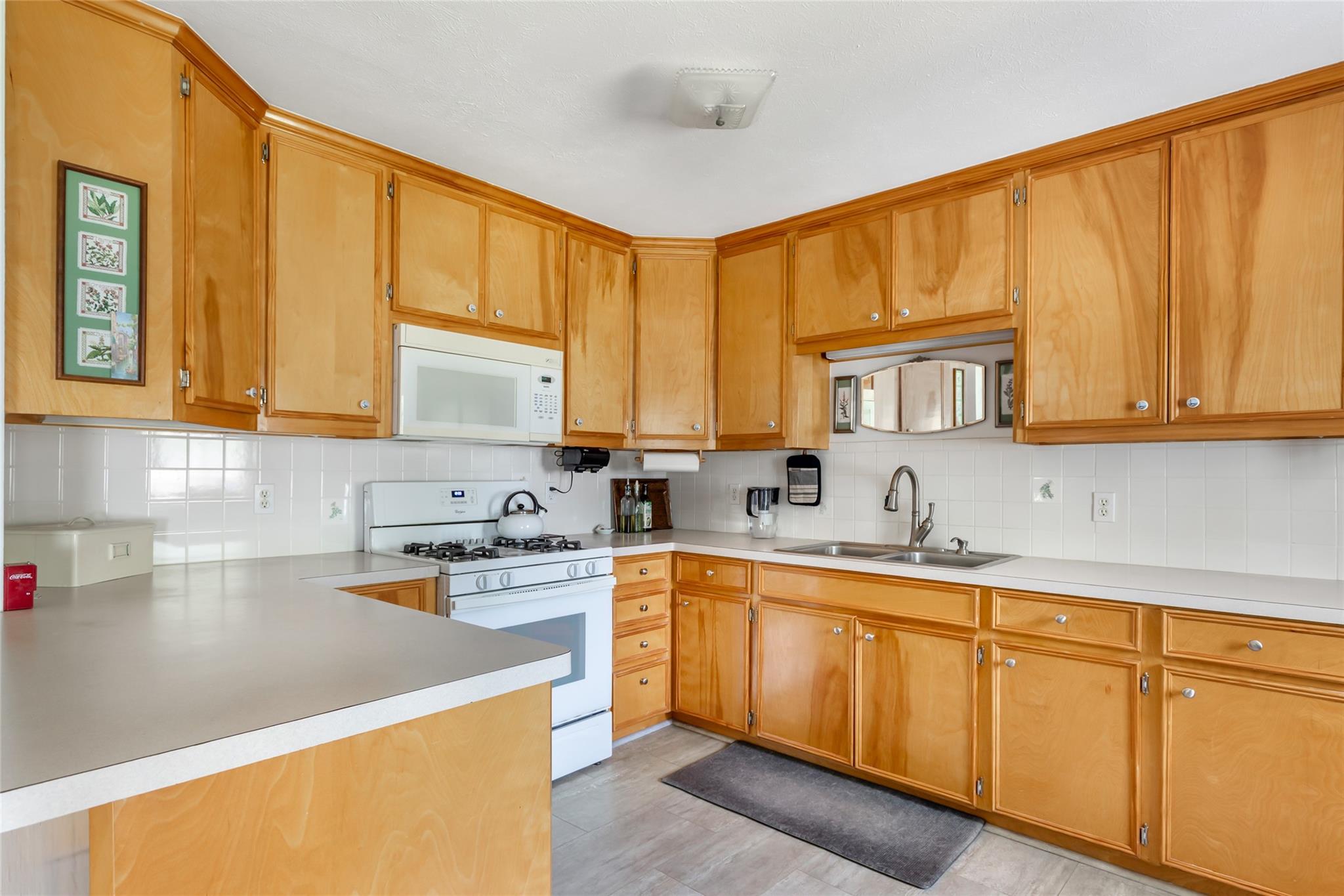 403 Piping Rock Dr Drive