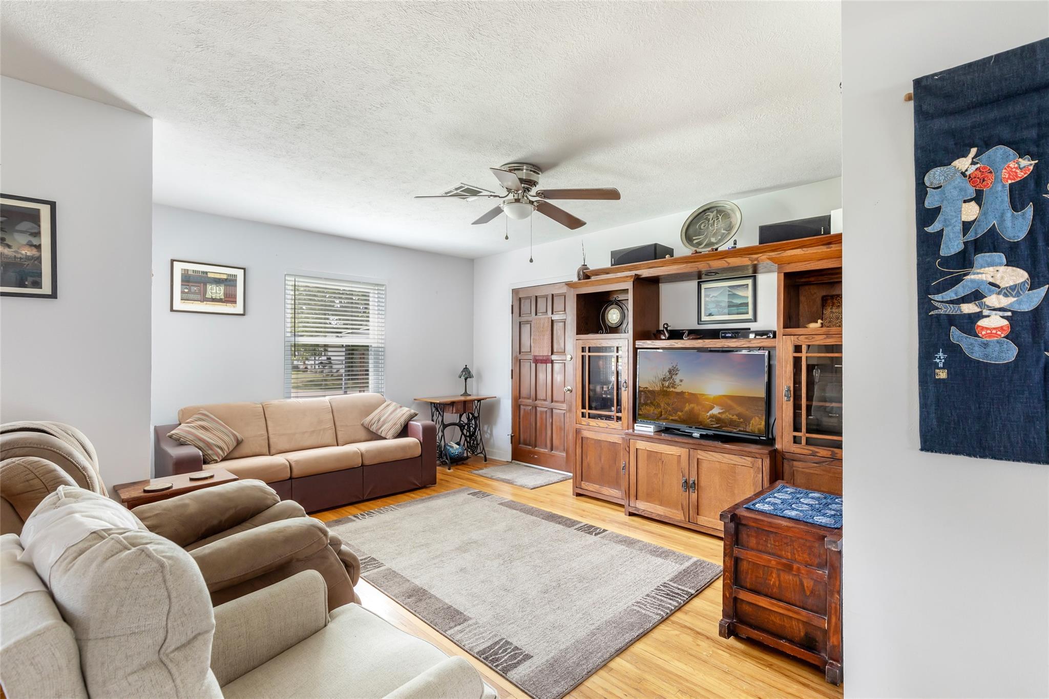 403 Piping Rock Dr Drive