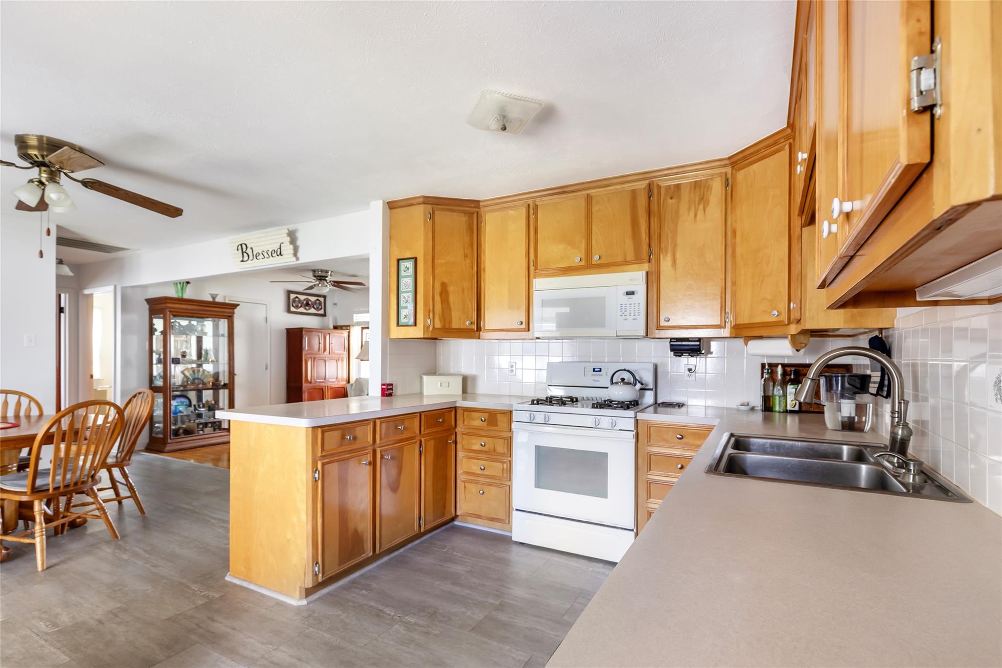403 Piping Rock Dr Drive