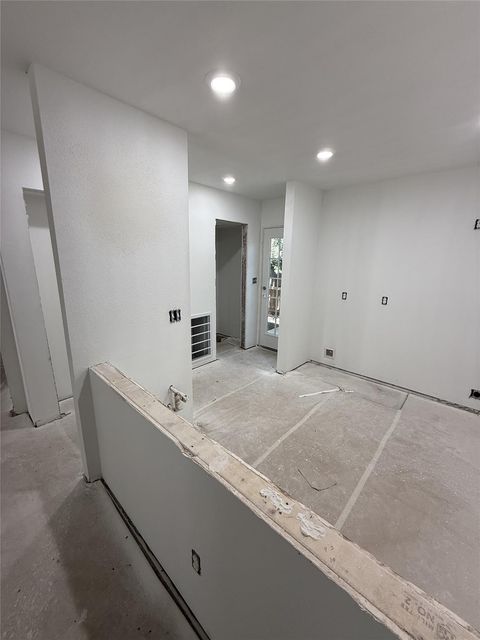 Photo of 3300 Yorktown Street #3, Houston, TX 77056 (MLS # 6197038)