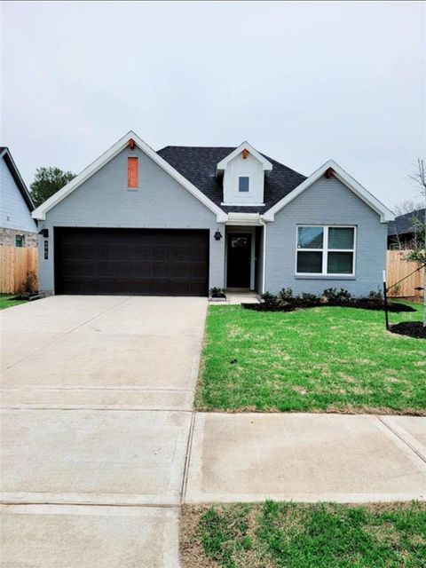 4947 Natchez Trace Arcola TX 77545